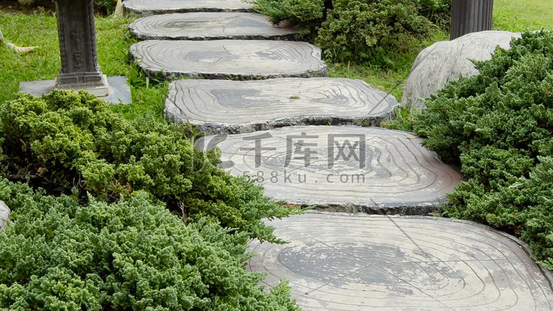 高羊茅草坪：了解其优缺点，打造理想绿茵场**